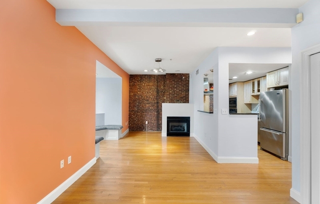 39 WORCESTER SQ