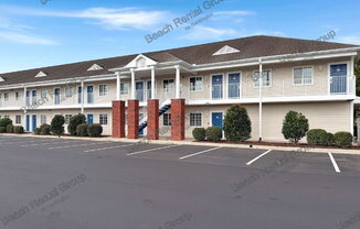 117 W PERRY RD