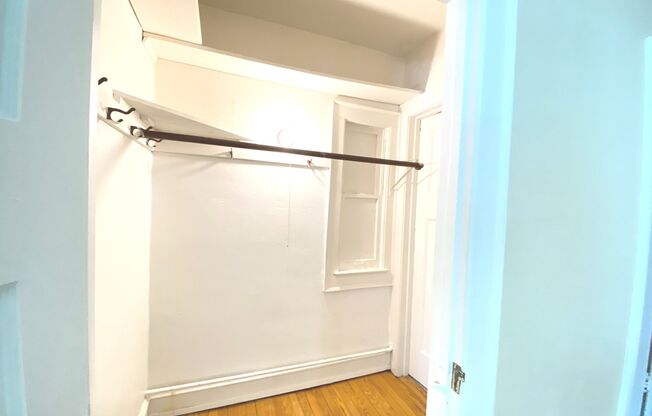 Studio, 1 bath, $825, Unit 205