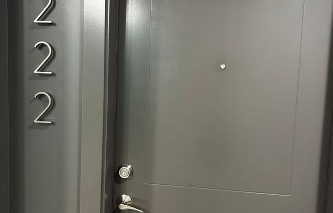 1 bed, 1.5 baths, 941 sqft, $1,795, Unit 222 - L1285 LOFT