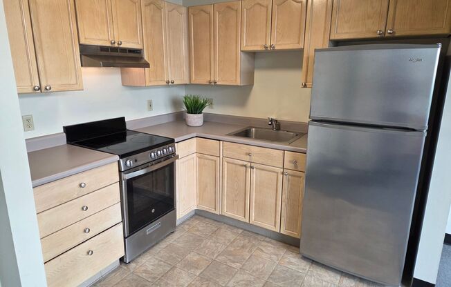 1 bed, 1 bath, 486 sqft, $1,580, Unit 405