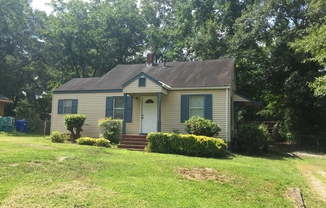 **AVAILABLE NOW**East Columbus 2 Bedroom / 1 Bathroom Home for Rent***