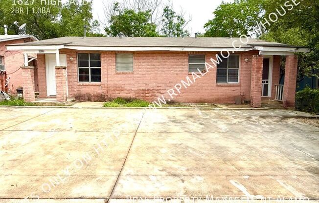 1827 HIGHLAND BLVD