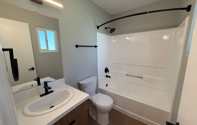 2 beds, 2 baths, 980 sqft, $2,675, Unit M104