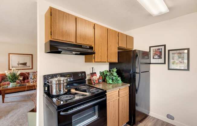 Full Kitchen with Upgraded Appliances at Apartments in Bremerton WA Near Naval Base