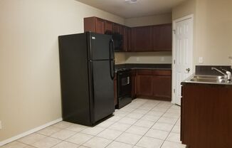 3 beds, 2 baths, 1,135 sqft, $1,350, Unit (3515)