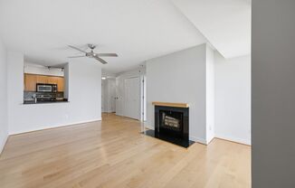 2 beds, 1 bath, $2,750, Unit # #S 1019