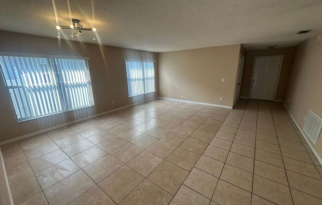 Great 4 Bedroom/2 Bathroom Home Available NOW!