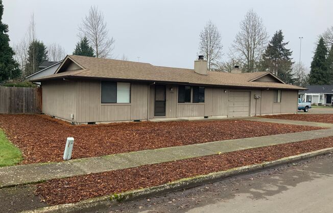2 Bedroom Duplex in Cal Young Neighborhood