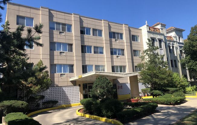 7334 N Ridge Apartments