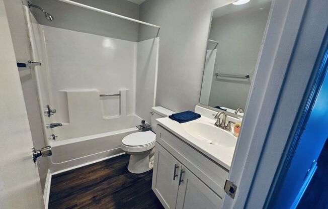 2 beds, 1 bath, 768 sqft, $1,110, Unit 3610-A