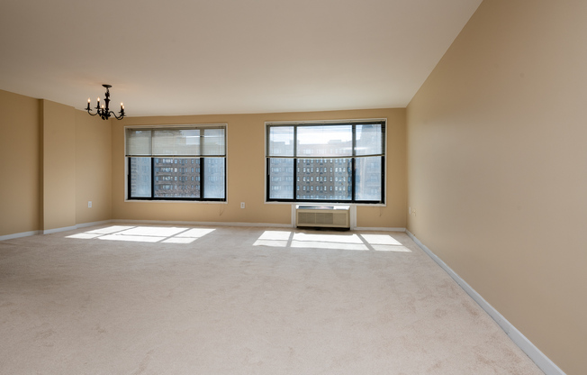 2501 Calvert St. NW #511
