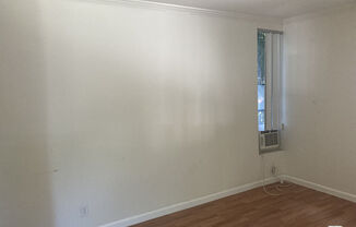 1233 Barry Ave Apt 202