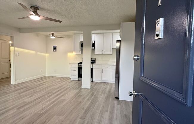 1 bed, 1 bath, 525 sqft, $1,925, Unit 9121-7