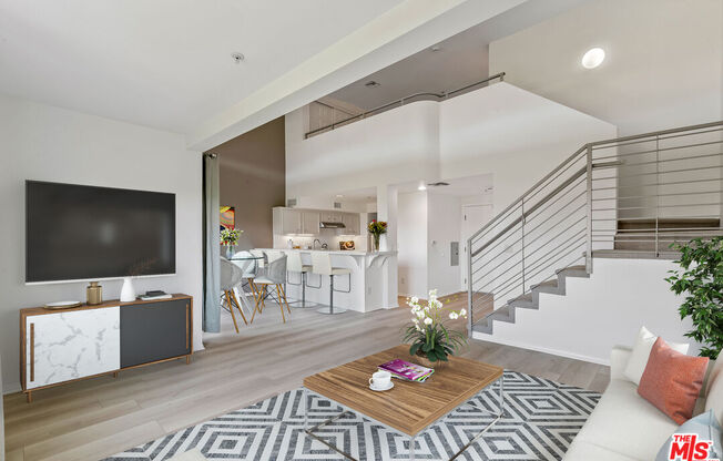 1 bed, 2 baths, 1,149 sqft, $3,750, Unit 438