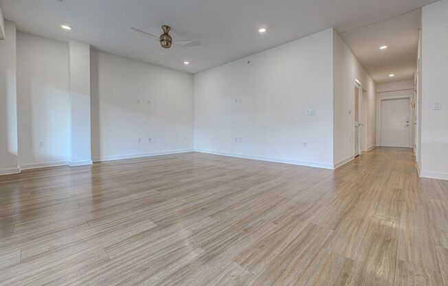 Chic South Congress Condo with Private Terrace