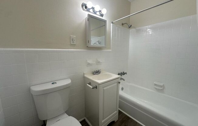 1 bed, 1 bath, $1,625, Unit 9