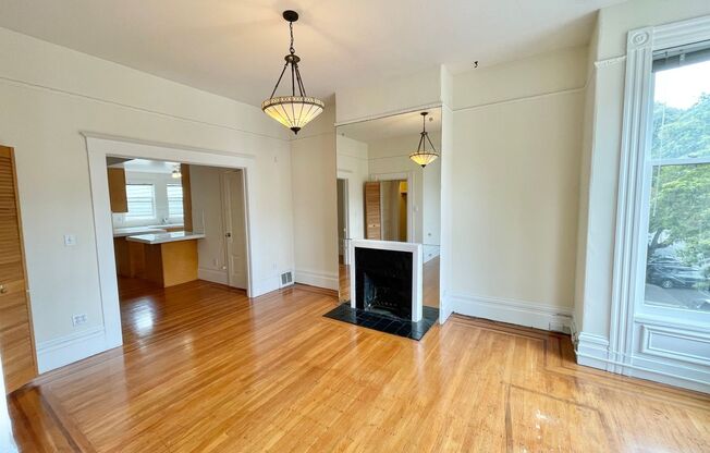 Duboce Park Charming Large Studio Apartment w/Remodeled Kitchen - PROGRESSIVE!