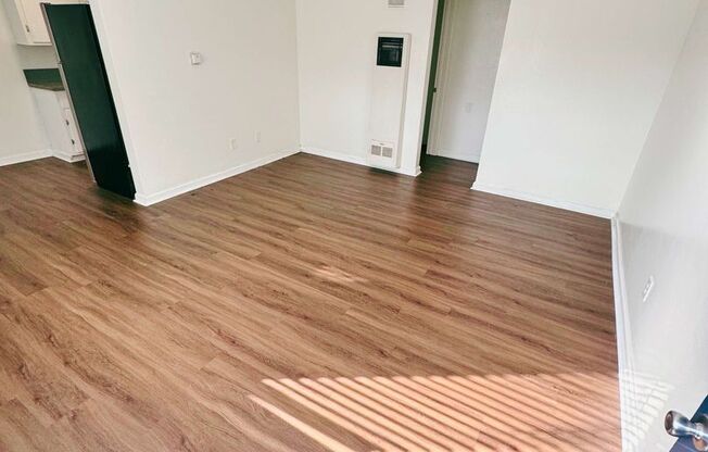 India and Kettner Street