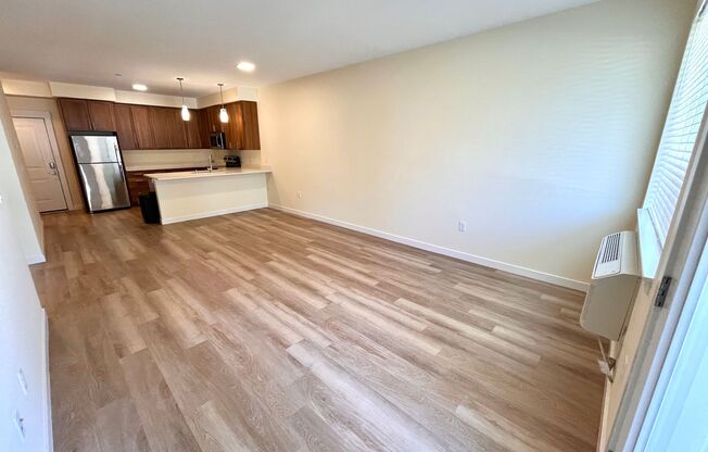 1 bed, 1 bath, 800 sqft, $1,600, Unit F208