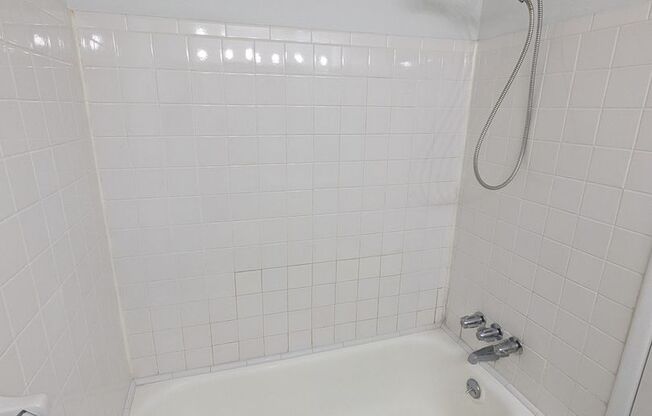 Lovely Condo - Northeast