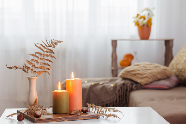 10 Renter-Friendly Tips for Decorating Your Apartment for Fall