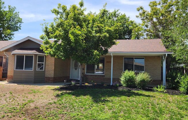 Amazing 3 bed/2 bath home w/2 car detached garage