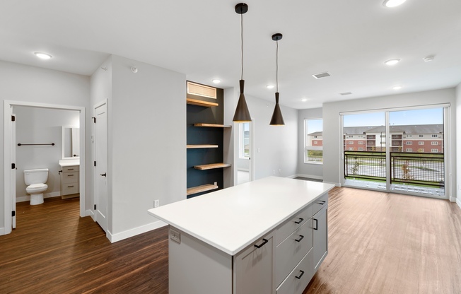 2 beds, 2 baths, 1,089 sqft, $1,500, Unit 308