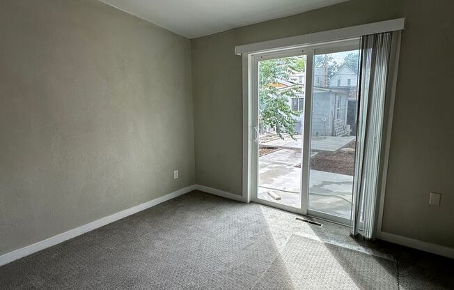 --REMODEL--1 bedroom duplex in downtown Denver