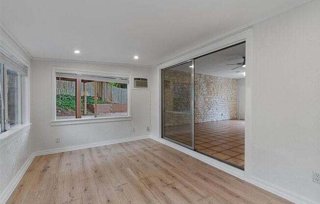 2616 &amp; 2618 Audubon Pl