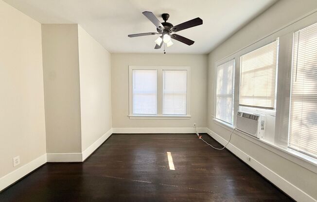 1 bed, 1 bath, $1,135, Unit B2602