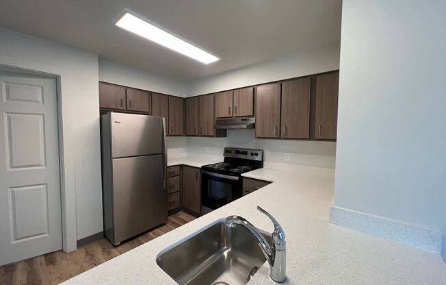 1 bed, 1 bath, 600 sqft, $1,295, Unit Unit B-07