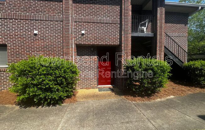 1055 ANCESTRY DR