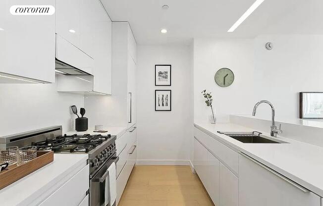 1 bed, 1 bath, $4,000, Unit 21F