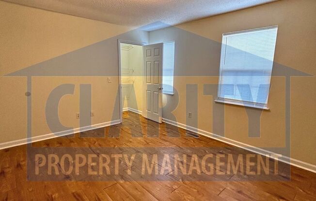 3 beds, 1.5 baths, $1,200, Unit Apt 1