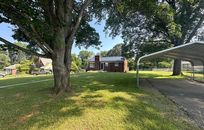 One Level Brick House Near University of Lynchburg