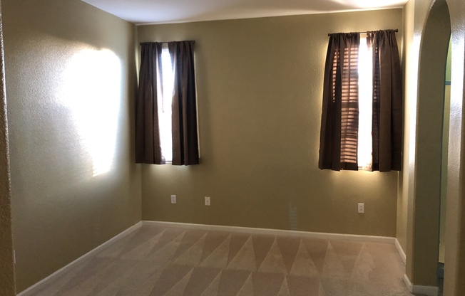 3 beds, 2 baths, $2,795