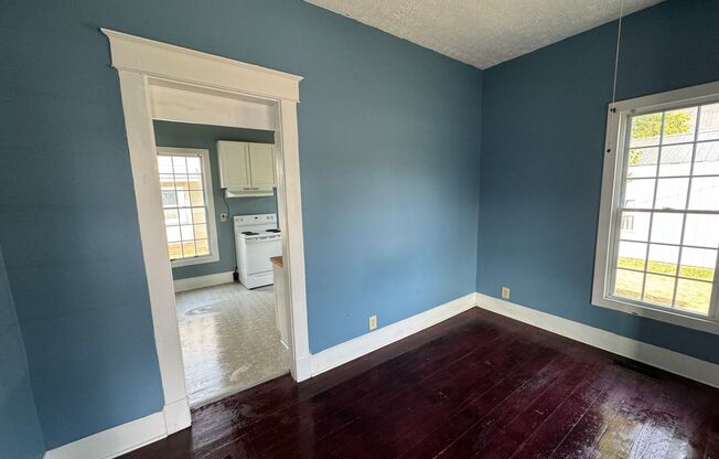 Studio, 1 bath, $725