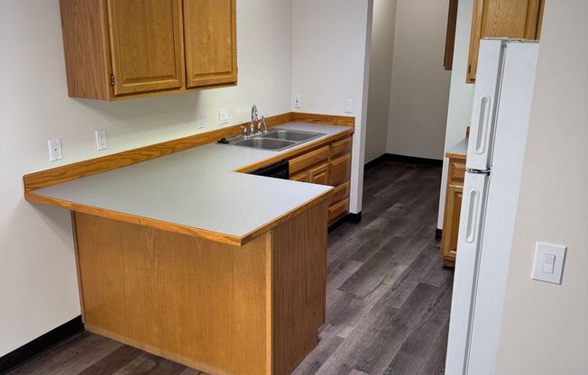 1315 S 18th Ave