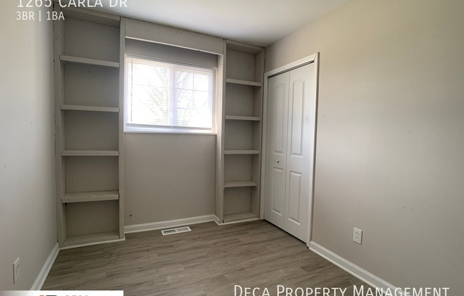 3 beds, 1 bath, 960 sqft, $1,375