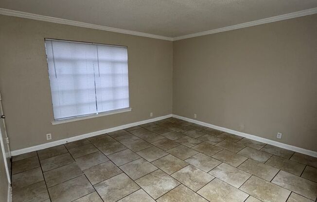 Studio, 1 bath, 325 sqft, $1,000, Unit 134A