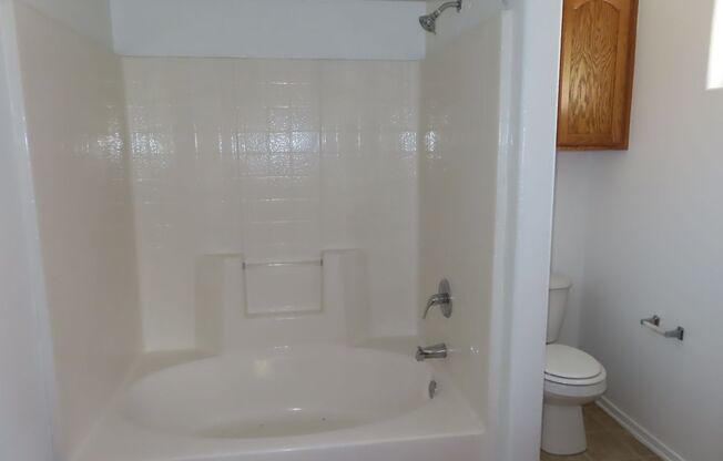 2 beds, 2 baths, 1,159 sqft, $2,000, Unit 1