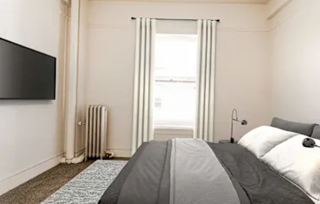 1 bed, 1 bath, 132 sqft, $1,350, Unit 228