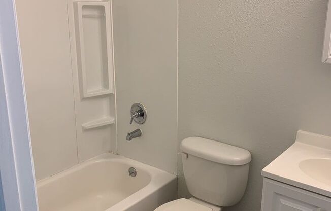 2 beds, 1.5 baths, 800 sqft, $1,500, Unit 207