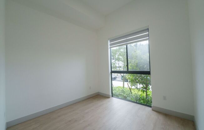 2 beds, 2 baths, 918 sqft, $2,155, Unit 106