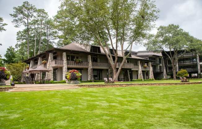 Walton on the Chattahoochee Leasing Lodge