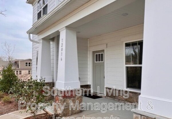 12016 KILLOWEN DR