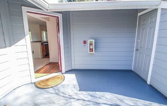 12023 NE 204th Pl