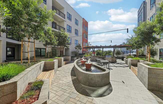 Amazing Outdoor Spaces at Bayview Apartments, Emeryville