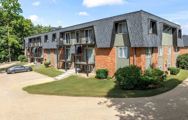 Timberbrook Apartments in Peoria, IL